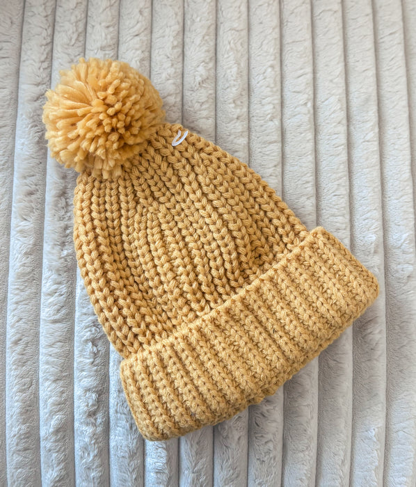 Brixy/Sugar & Maple Knit Pompom Hat