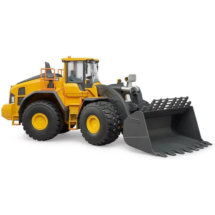 Bruder Volvo A60H Hauler Cullen s Babyland Playland